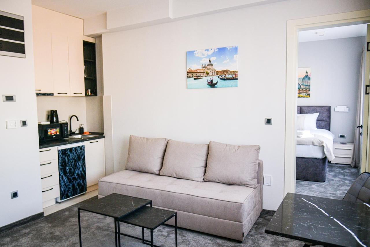בלגרד Templum Apartments - Slavija Square מראה חיצוני תמונה